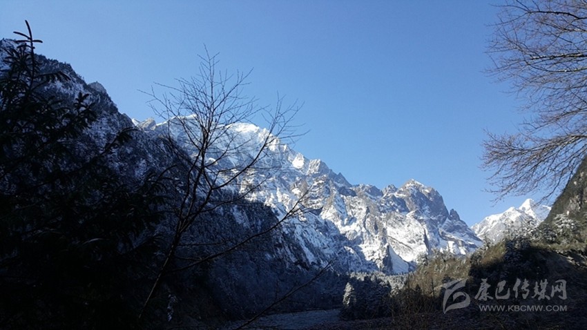 海螺溝這組冬日雪景圖請(qǐng)拿走！